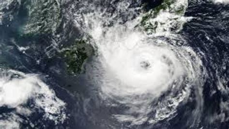 typhoon philippines weather radar|Japan issues emergency warning as powerful Typhoon .